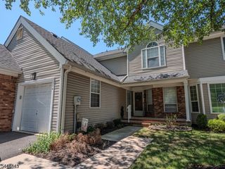 274 Morning Glory Ct, Readington Twp., NJ 08889