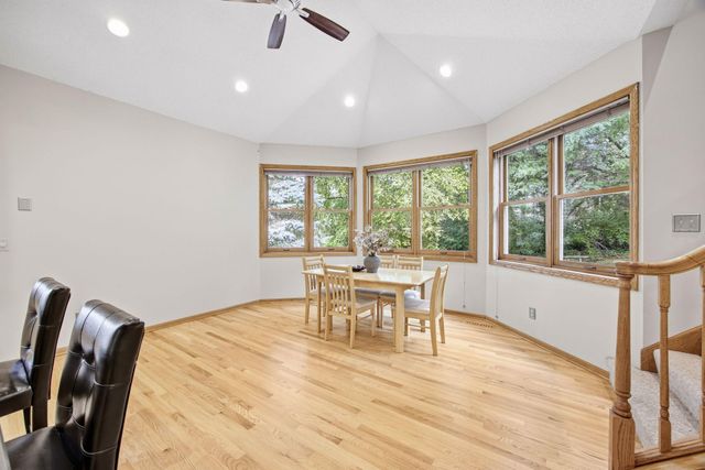 4320 Vinewood Lane N, Plymouth, MN 55442