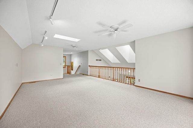 4320 Vinewood Lane N, Plymouth, MN 55442