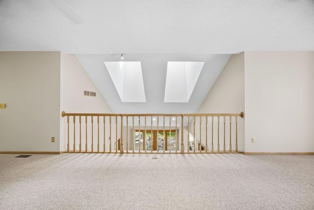 4320 Vinewood Lane N, Plymouth, MN 55442