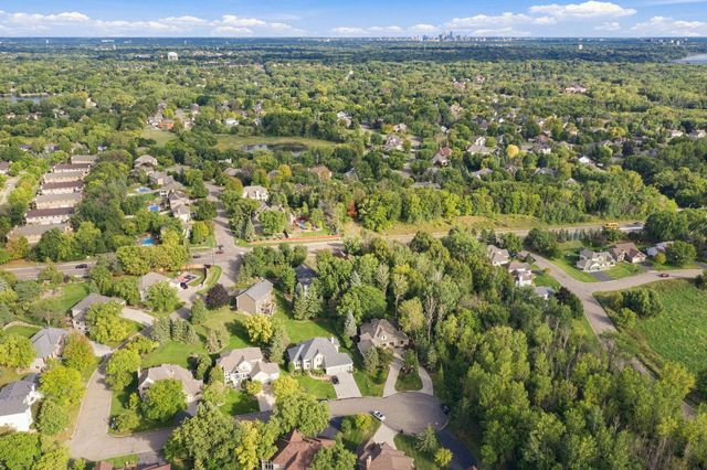 4320 Vinewood Lane N, Plymouth, MN 55442
