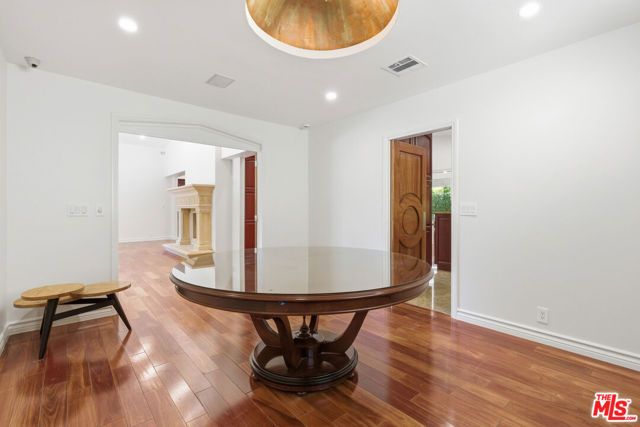 999 Casiano Road, Los Angeles, CA 90049