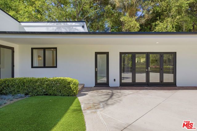 999 Casiano Road, Los Angeles, CA 90049