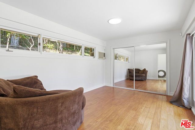 999 Casiano Road, Los Angeles, CA 90049