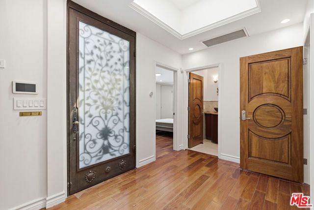 999 Casiano Road, Los Angeles, CA 90049