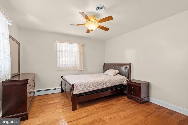 605 8TH ST, Riverside, NJ 08075