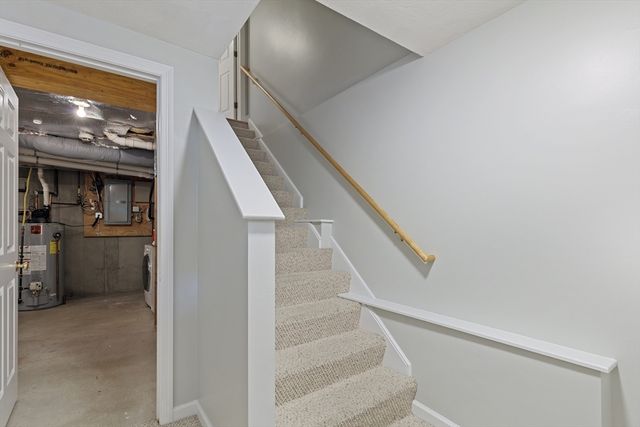 555 Main St 10, Woburn, MA 01801