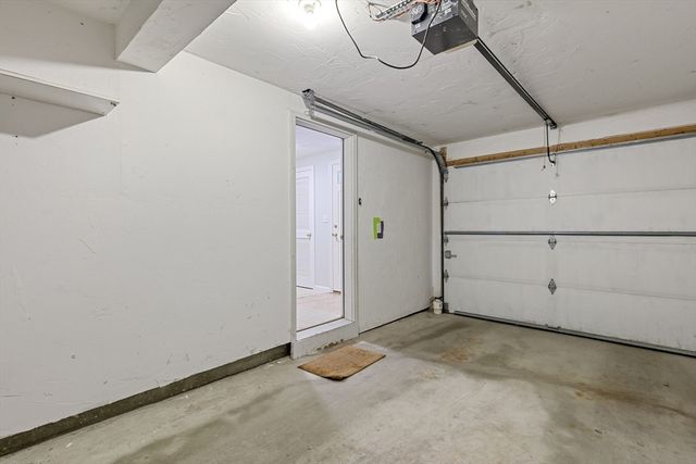 555 Main St 10, Woburn, MA 01801