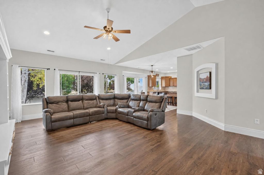 2042 W 2185 S, Woods Cross, UT 84087 — photo 4