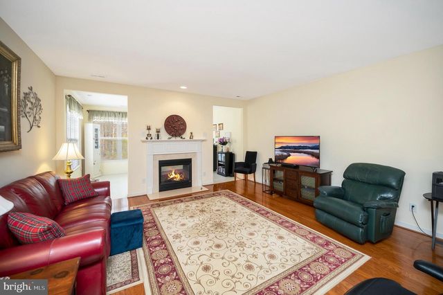 11805 LEGACY WOODS DR, Fredericksburg, VA 22407