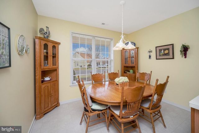 11805 LEGACY WOODS DR, Fredericksburg, VA 22407