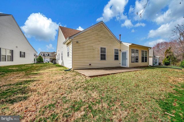 11805 LEGACY WOODS DR, Fredericksburg, VA 22407