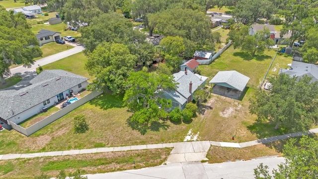 555 WESTOVER PARKWAY, Bartow, FL 33830