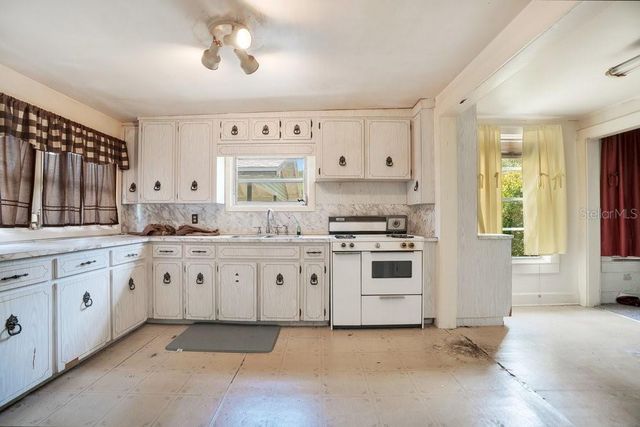 555 WESTOVER PARKWAY, Bartow, FL 33830