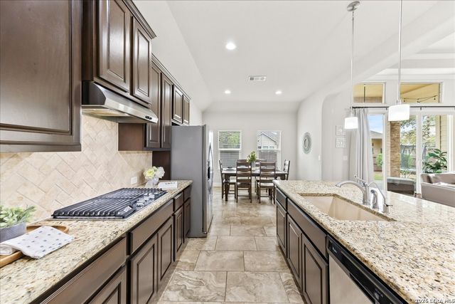 11459 Wake Robin, San Antonio, TX 78253