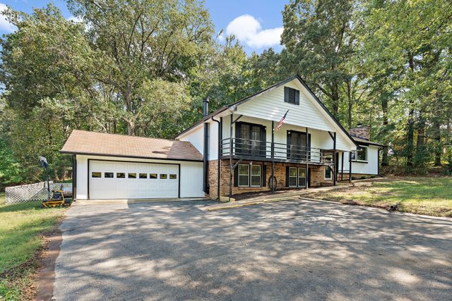 1627 W Grab Creek Rd, Dickson, TN 37055