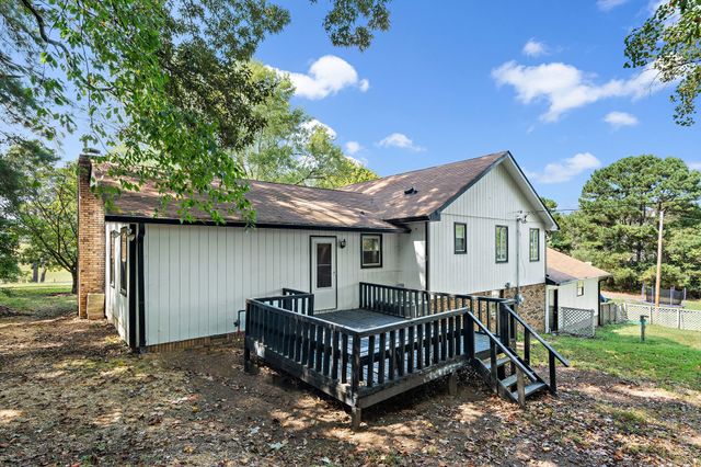 1627 W Grab Creek Rd, Dickson, TN 37055