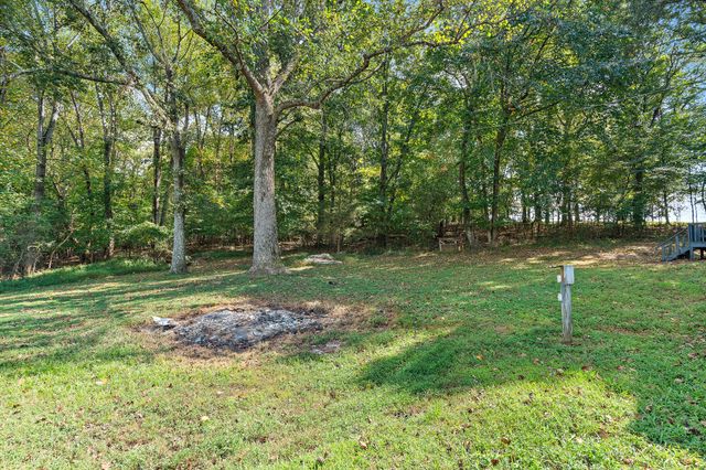 1627 W Grab Creek Rd, Dickson, TN 37055