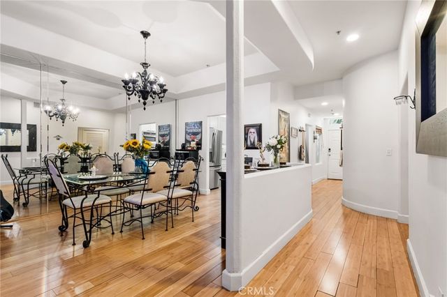 10626 Valley Spring 103, Toluca Lake, CA 91602