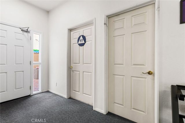 10626 Valley Spring 103, Toluca Lake, CA 91602