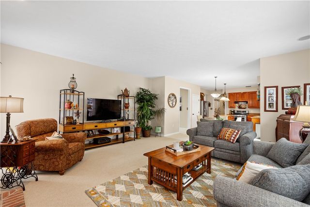 5122 Forest Ridge Drive, South Fayette, PA 15057