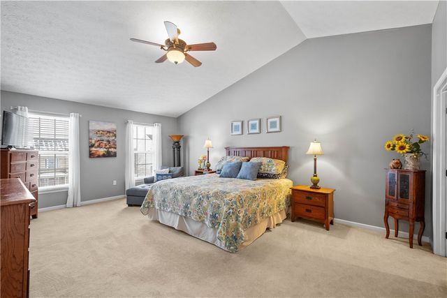 5122 Forest Ridge Drive, South Fayette, PA 15057