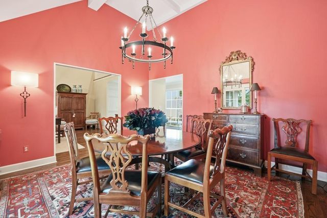 7904 Bristol Court, Prairie Village, KS 66208