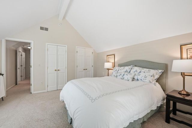 7904 Bristol Court, Prairie Village, KS 66208