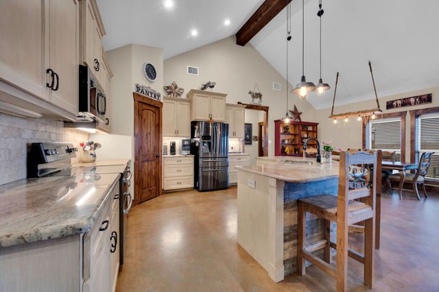 751 Sullivan Road, Ennis, TX 75119