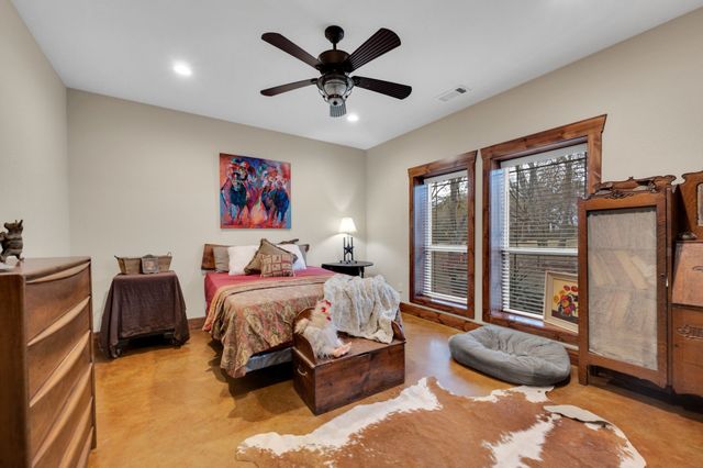 751 Sullivan Road, Ennis, TX 75119