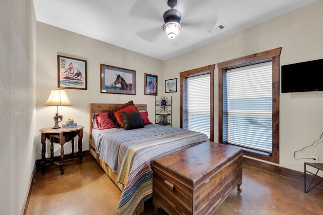 751 Sullivan Road, Ennis, TX 75119