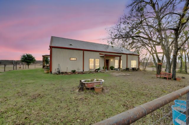 751 Sullivan Road, Ennis, TX 75119