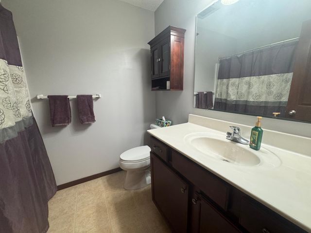 7442 Large Avenue NE, Albertville, MN 55301