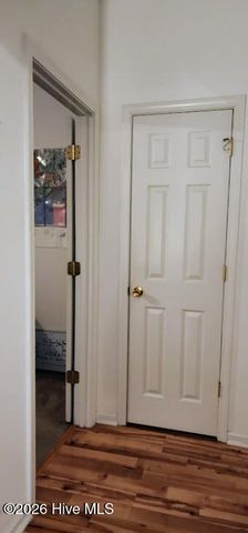 102 Borough Nest Drive, Swansboro, NC 28584