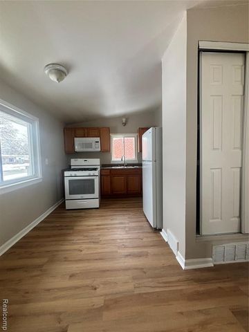 25638 Filmore Street, Taylor, MI 48180