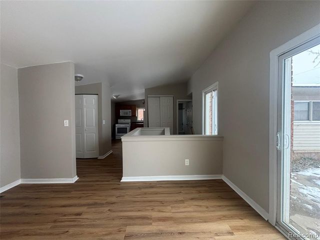 25638 Filmore Street, Taylor, MI 48180