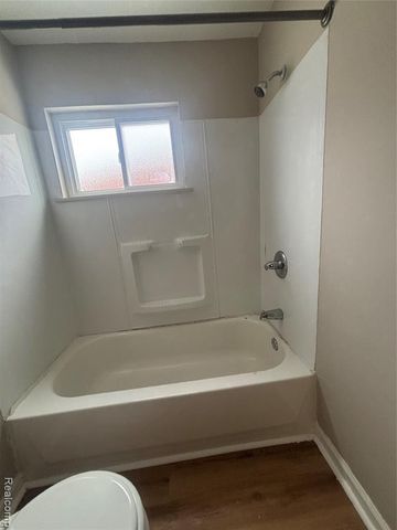 25638 Filmore Street, Taylor, MI 48180