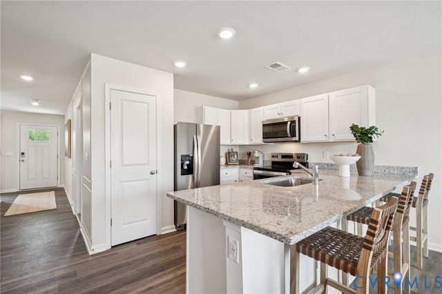 3513 Perrins Hill Way, Prince George, VA 23875