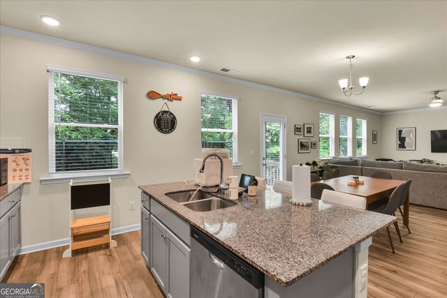 4026 Riverchess Lane SW, Atlanta, GA 30331