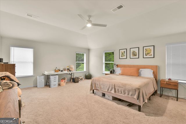 4026 Riverchess Lane SW, Atlanta, GA 30331