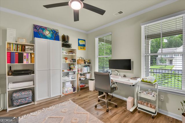 4026 Riverchess Lane SW, Atlanta, GA 30331