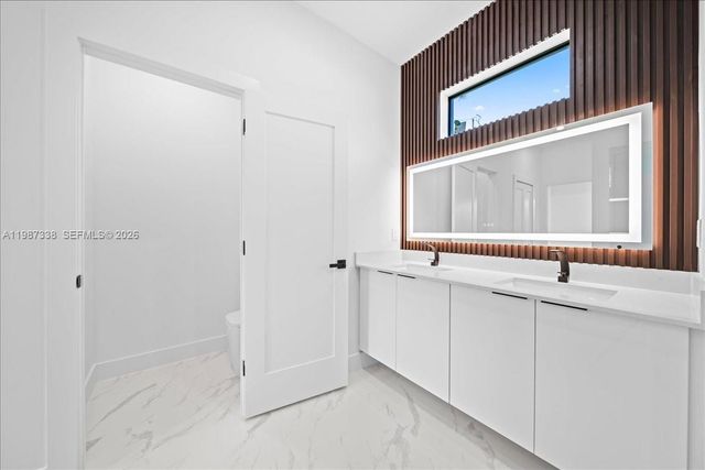 3013 14th St W,, Lehigh Acres, FL 33971