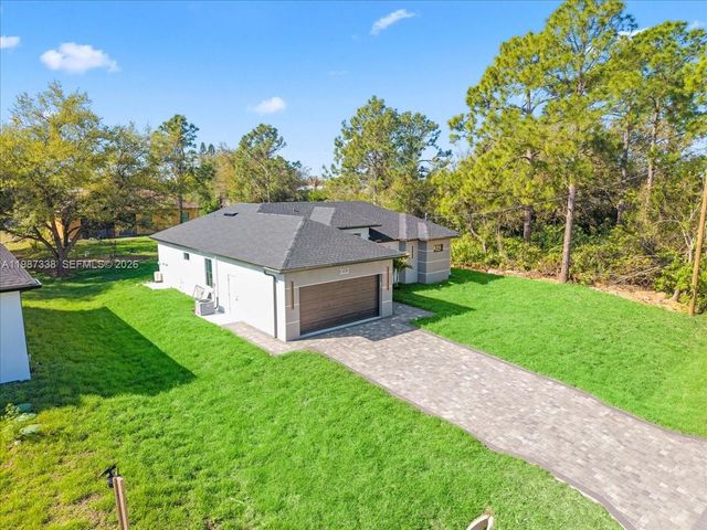 3013 14th St W,, Lehigh Acres, FL 33971