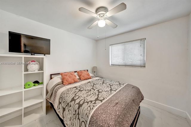 814 NE 4th Street, Hallandale Beach, FL 33009