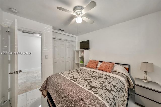 814 NE 4th Street, Hallandale Beach, FL 33009
