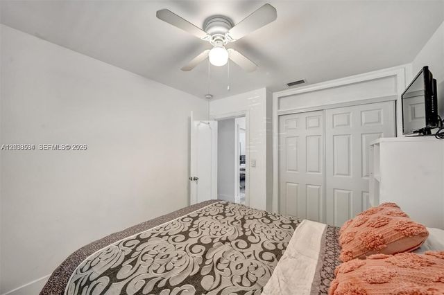 814 NE 4th Street, Hallandale Beach, FL 33009