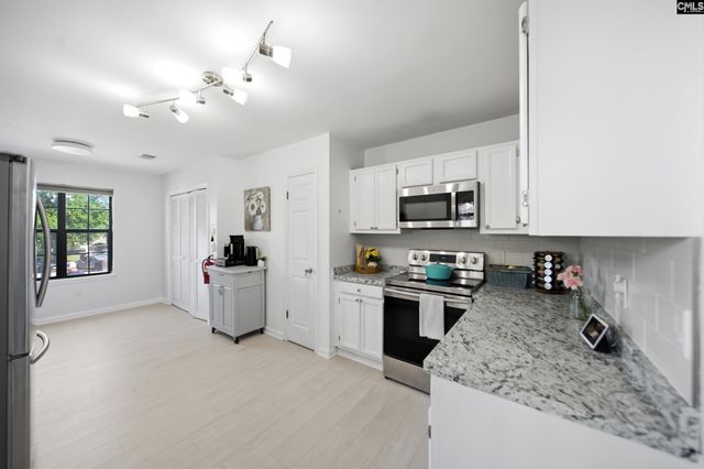 216 Puller Court, Lexington, SC 29072