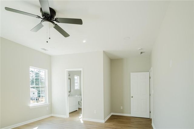 112 Neal Avenue, Stockbridge, GA 30281