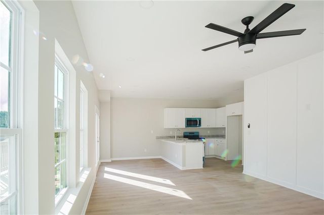 112 Neal Avenue, Stockbridge, GA 30281