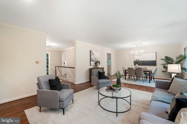 6207 CHERYL DR, Falls Church, VA 22044